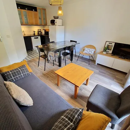Duplex A Modane, 3 Chambres, 6-8 Pers, Skis Aux Pieds, Proche Station Et Commerces - Fr-1-265-326