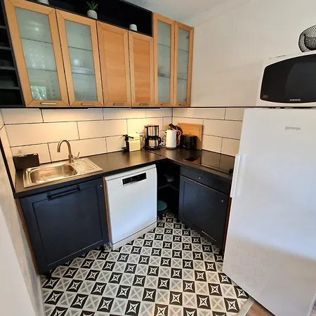 Duplex A Modane, 3 Chambres, 6-8 Pers, Skis Aux Pieds, Proche Station Et Commerces - Fr-1-265-326 Apartment